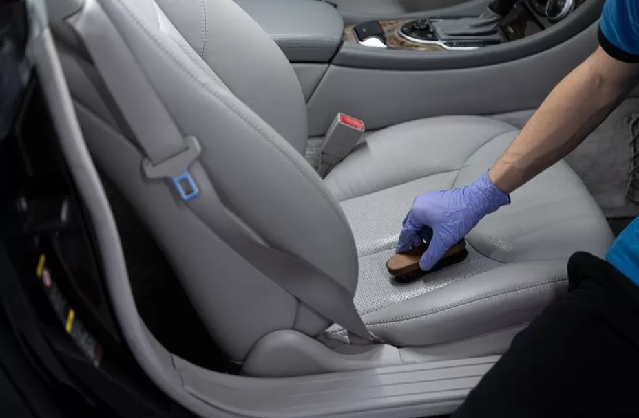 nettoyage des sièges en cuir