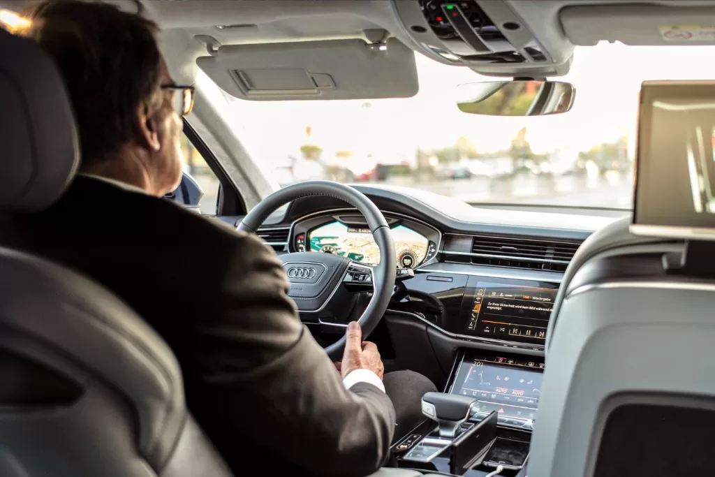 tableau de bord d'une voiture