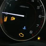 voyant lumineux dans la voiture