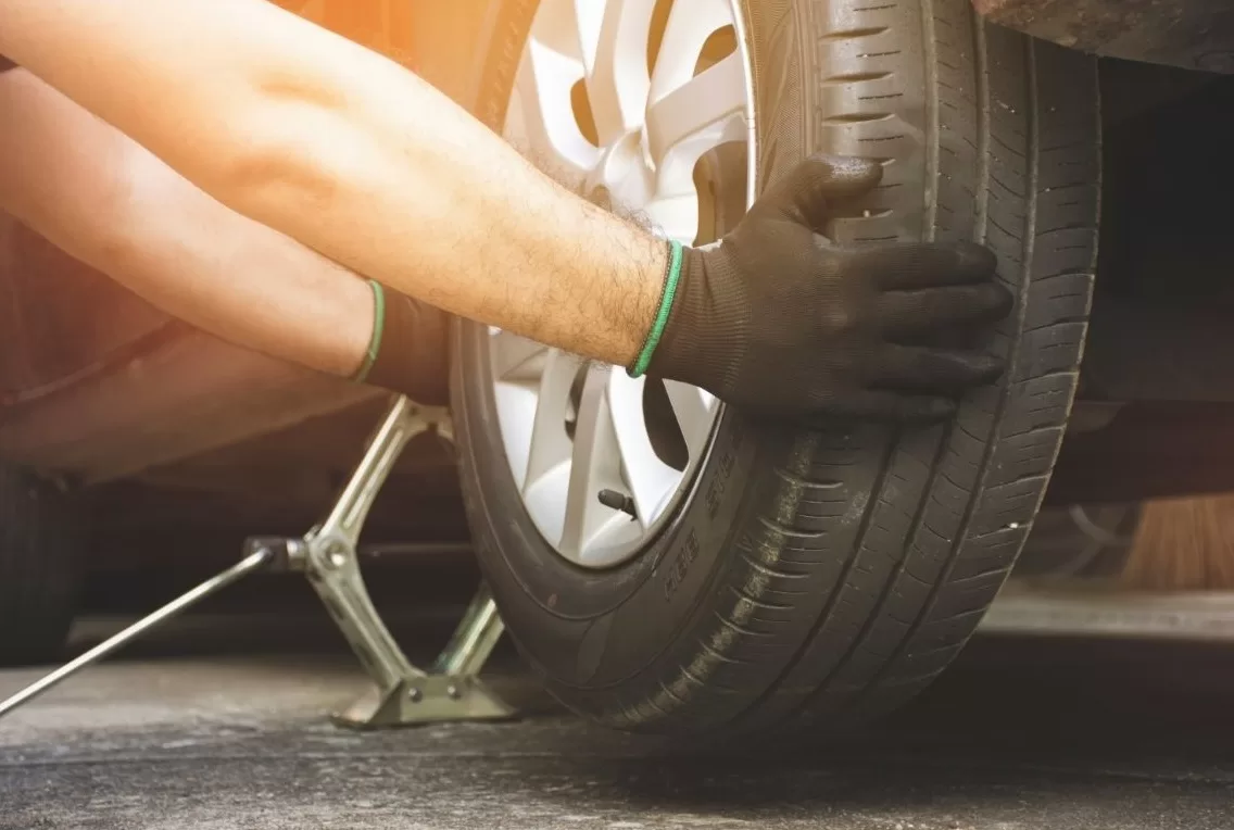 changement de pneu à domicile